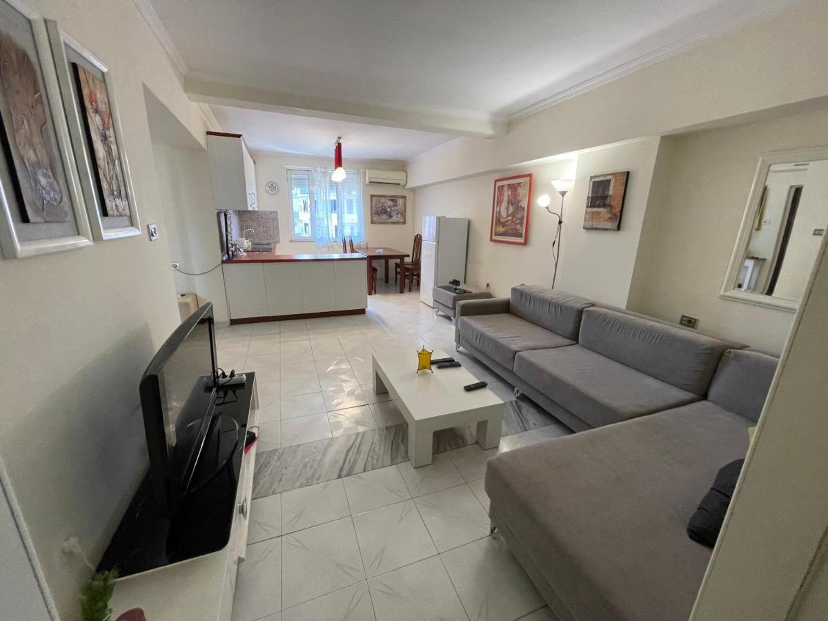 Tirana Flora Center Apartment Exterior foto